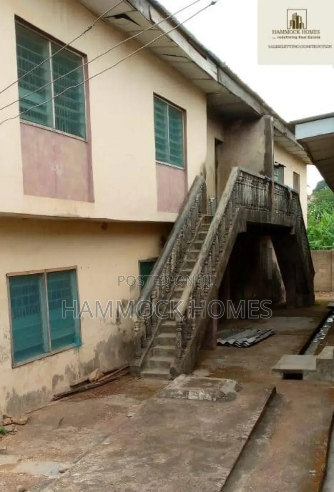 Block of 4 Units of 3-Bedroom Flats + 7-Bedroom Bungalow in Ojoo