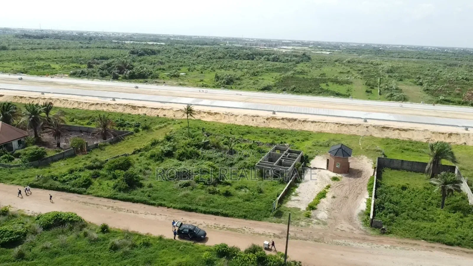 Dream Big, Build Bigger! Your Coastal Paradise Awaits! in Eleko