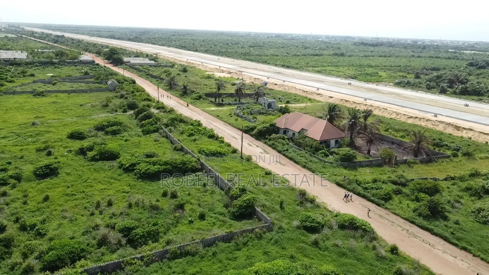 Dream Big, Build Bigger! Your Coastal Paradise Awaits! in Eleko