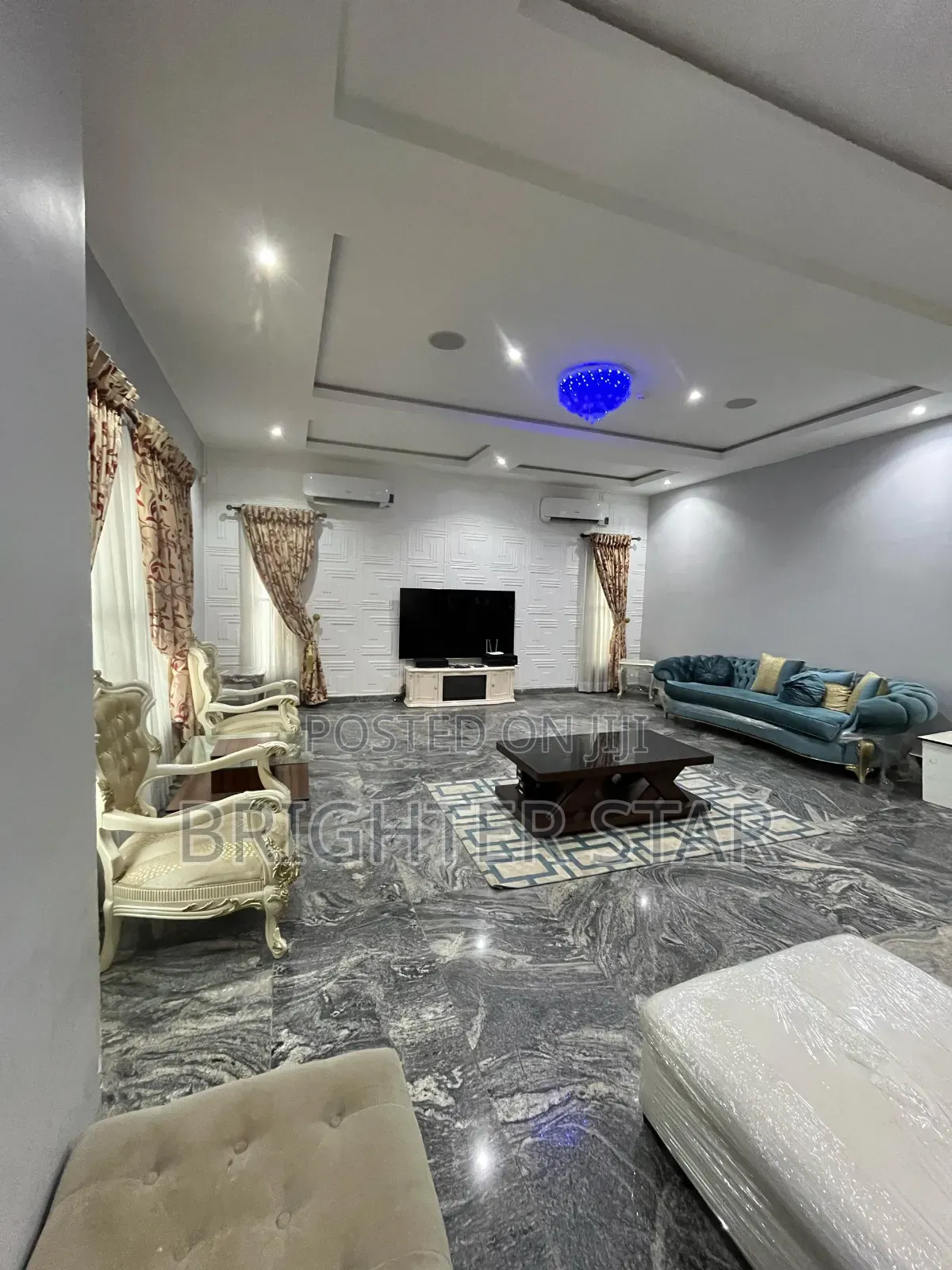 Furnished 7bdrm Duplex in Lekki Phase1 for sale in Lekki Phase 1