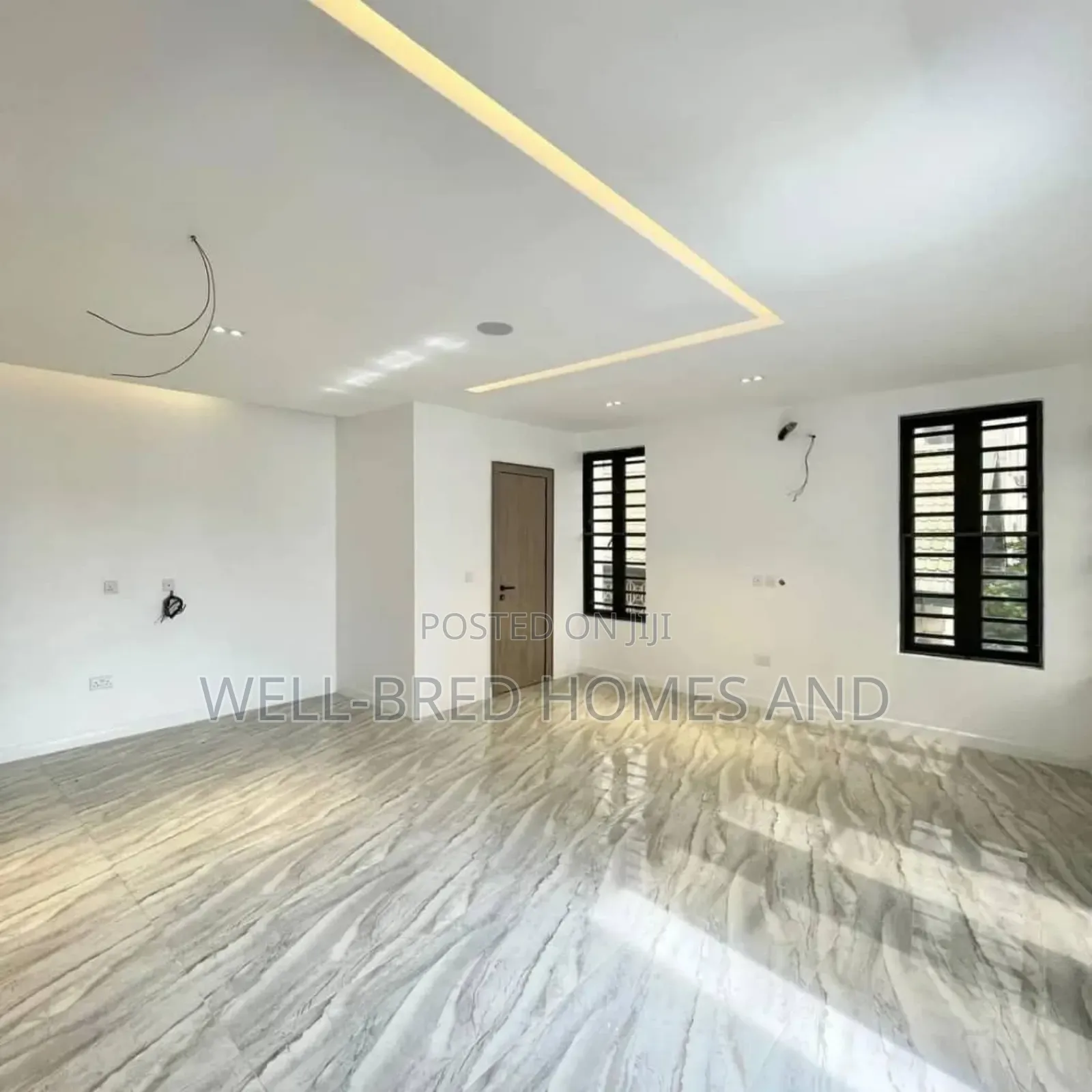 2bdrm Apartment In Agungi Lekki Lagos For Sale in Lekki