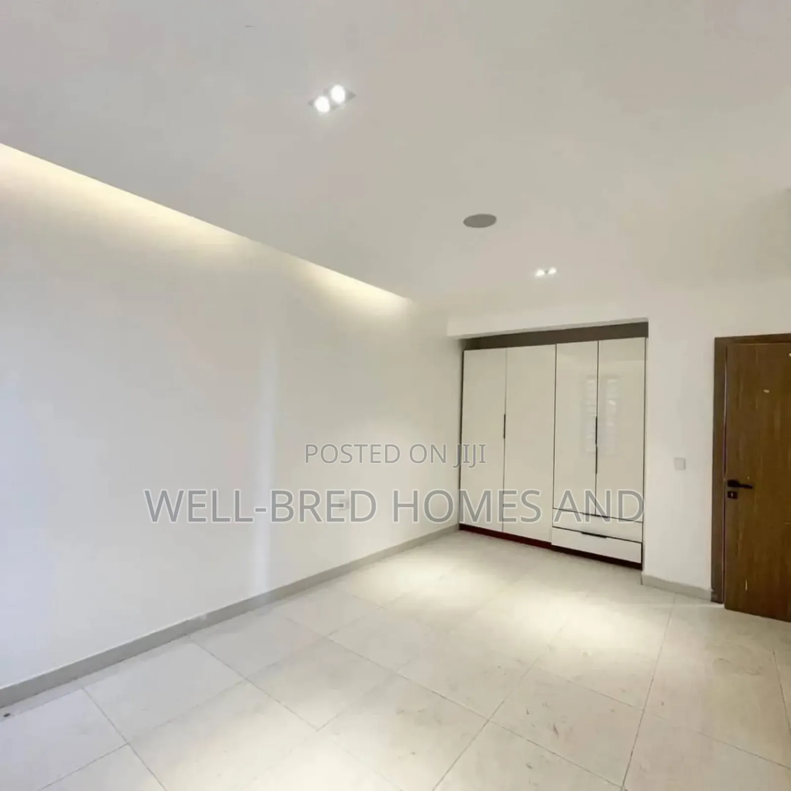 2bdrm Apartment In Agungi Lekki Lagos For Sale in Lekki
