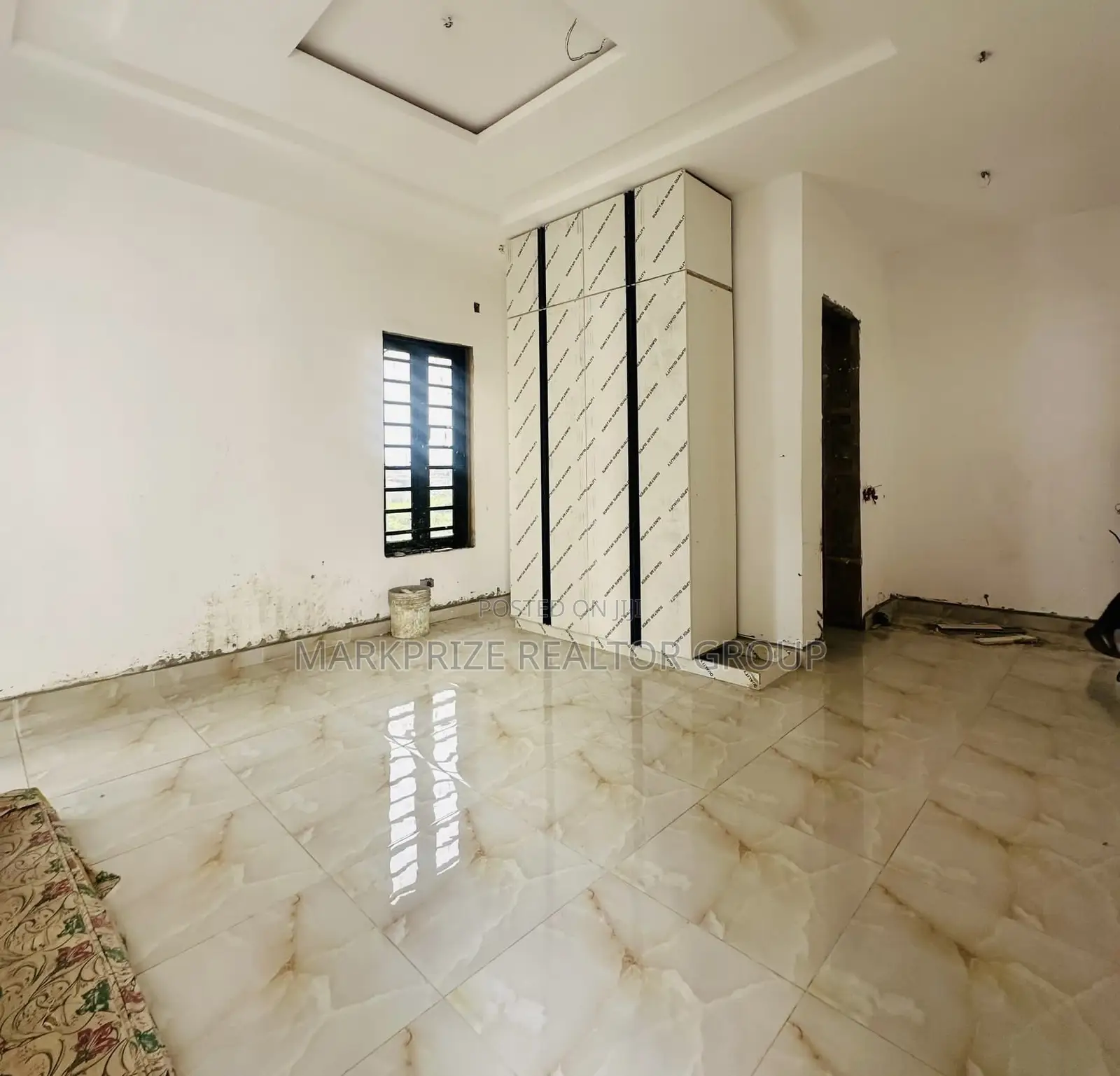 5bdrm Duplex in Ogudu Gra Phase 1 for sale in Ogudu GRA