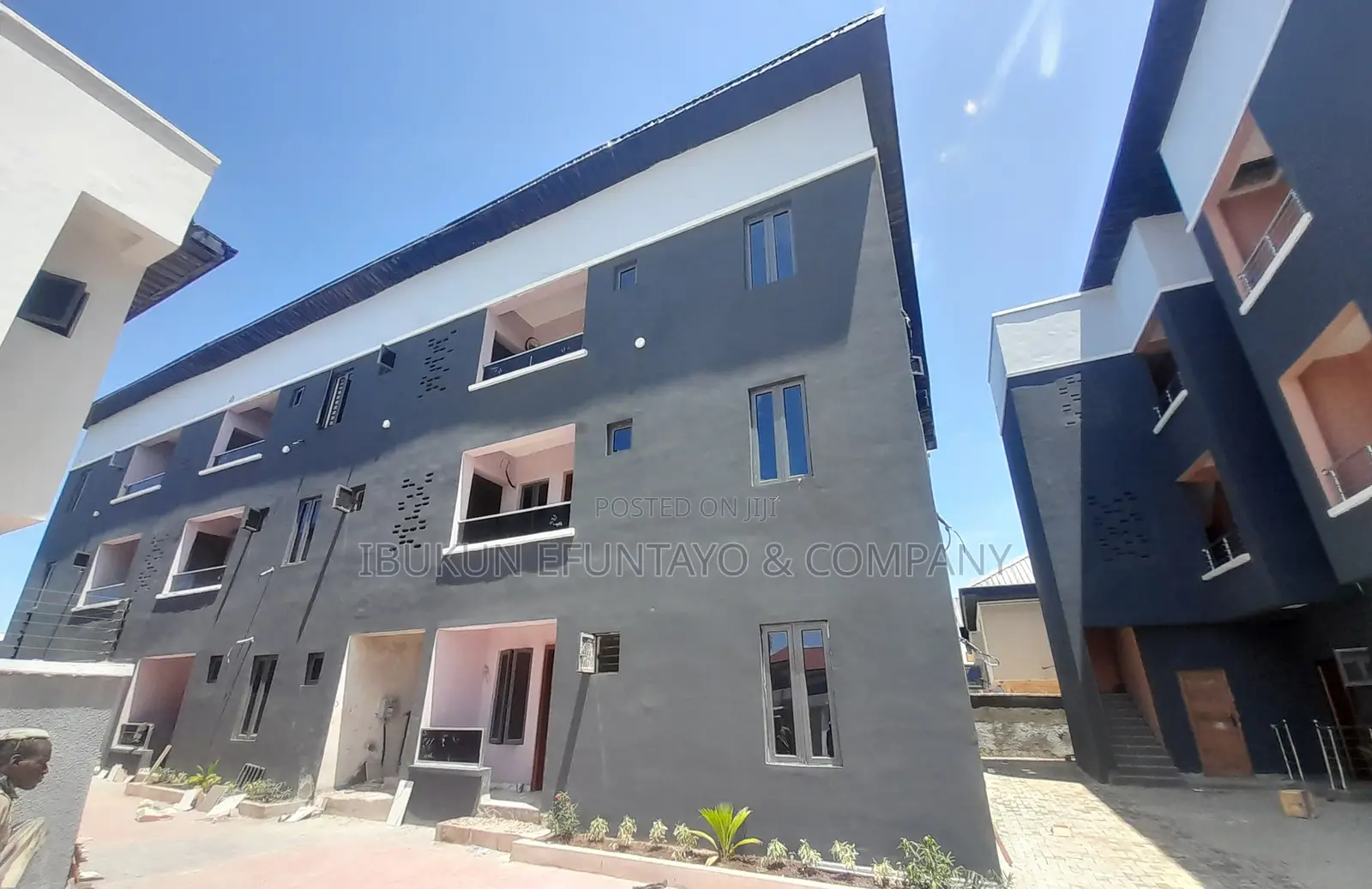 2bdrm Block of Flats in L'Avalon Homes, Ado / Ajah for sale in Ado / Ajah
