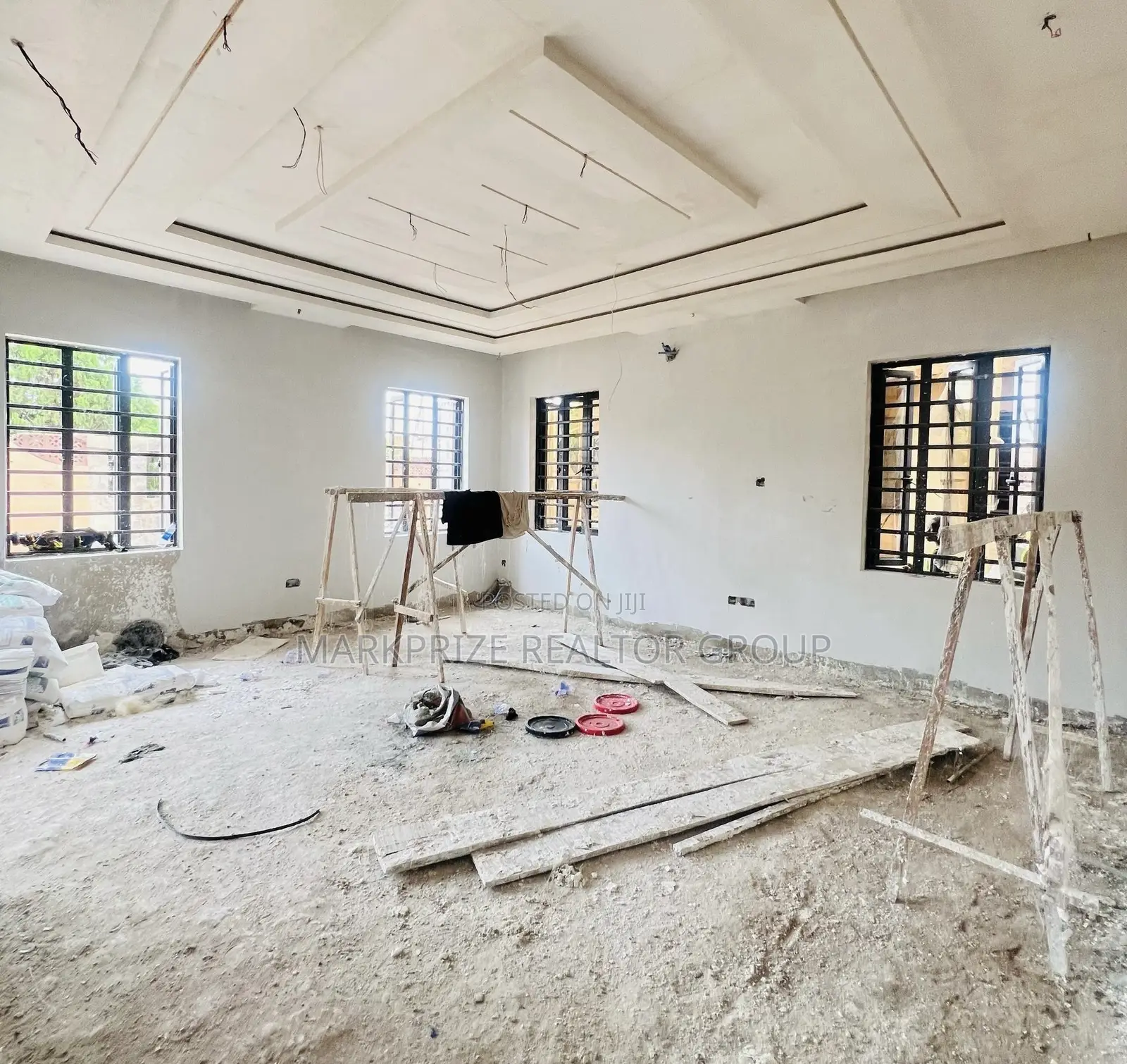 5bdrm Duplex in Omole Phase 2 Lagos for sale in Omole Phase 2