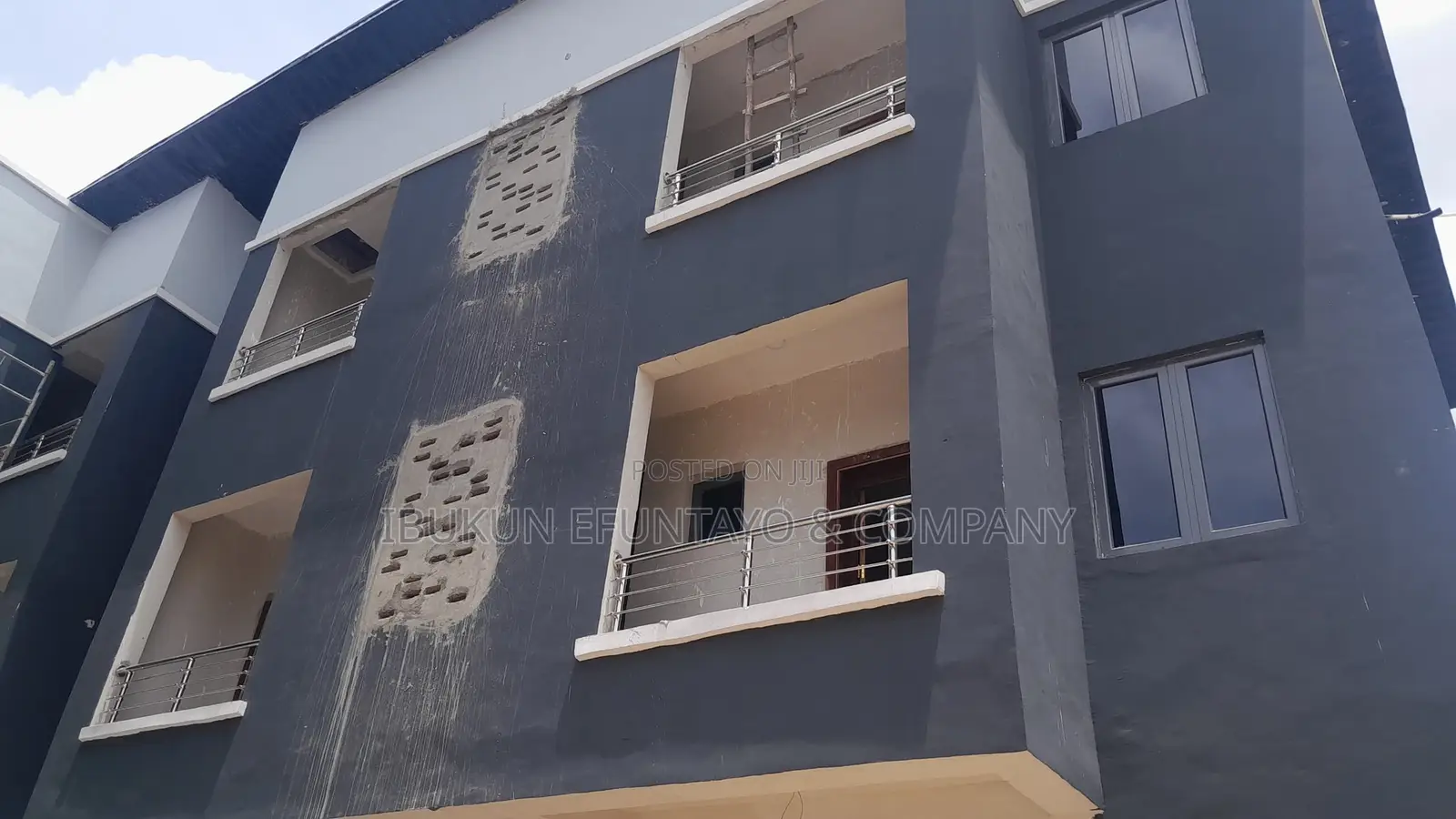 2bdrm Block of Flats in L'Avalon Homes, Ado / Ajah for sale in Ado / Ajah