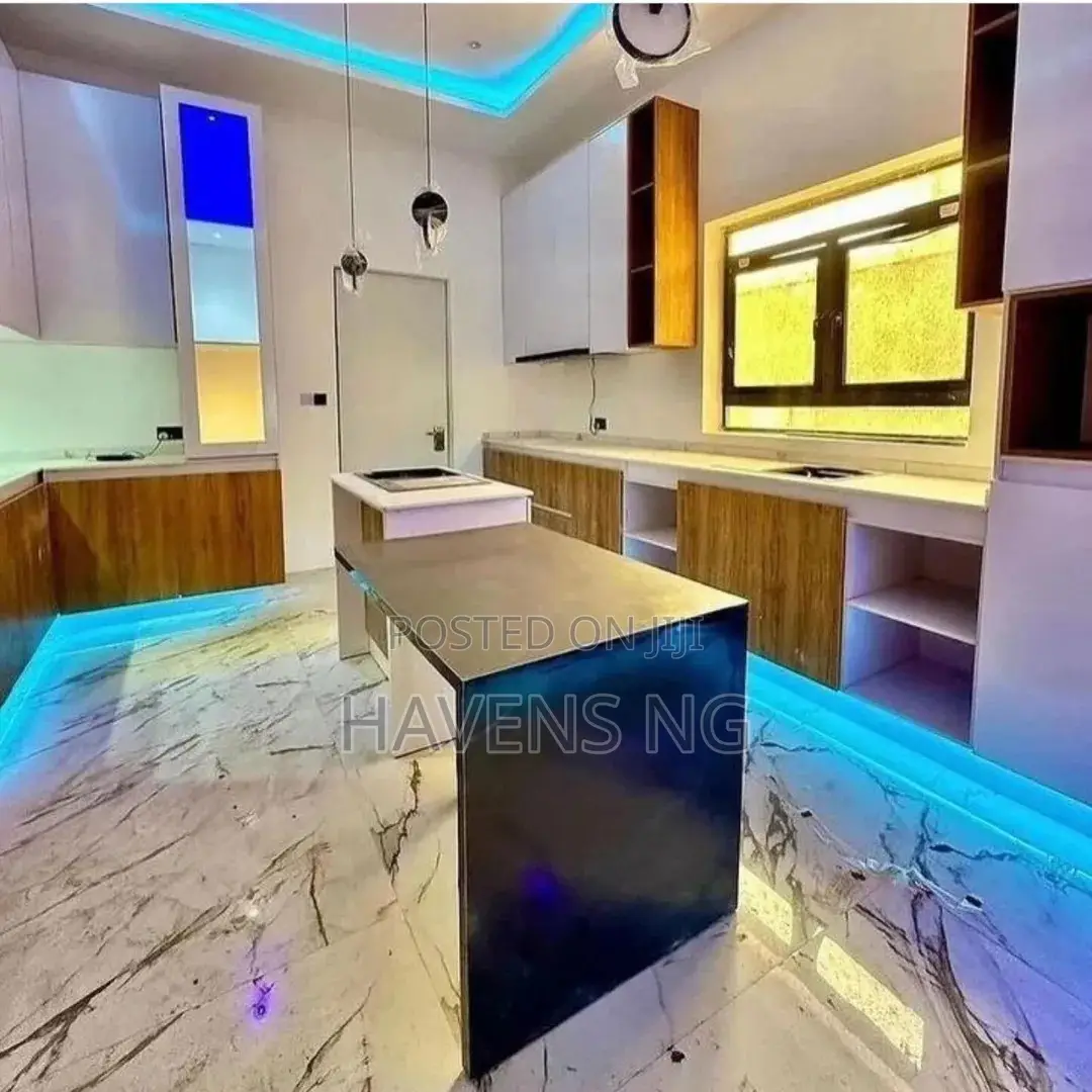6bdrm Duplex in Asokoro for sale in Asokoro