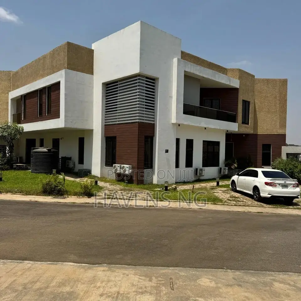 4bdrm Duplex in Life Camp for sale in Life Camp