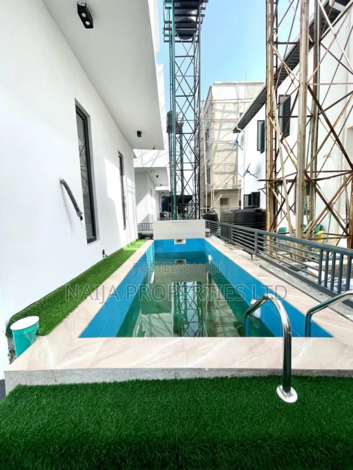 5bdrm Duplex in Chevron Tollgate, Lekki for sale in Lekki