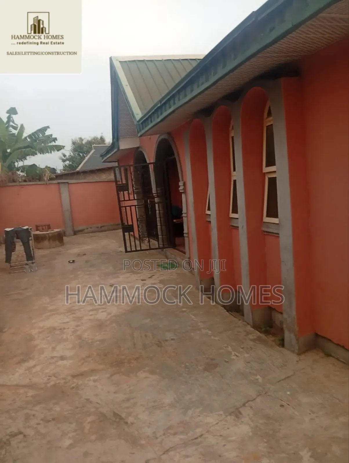4bdrm Block of Flats in Olode Adegbayi, Iwo Road for sale in Iwo Road