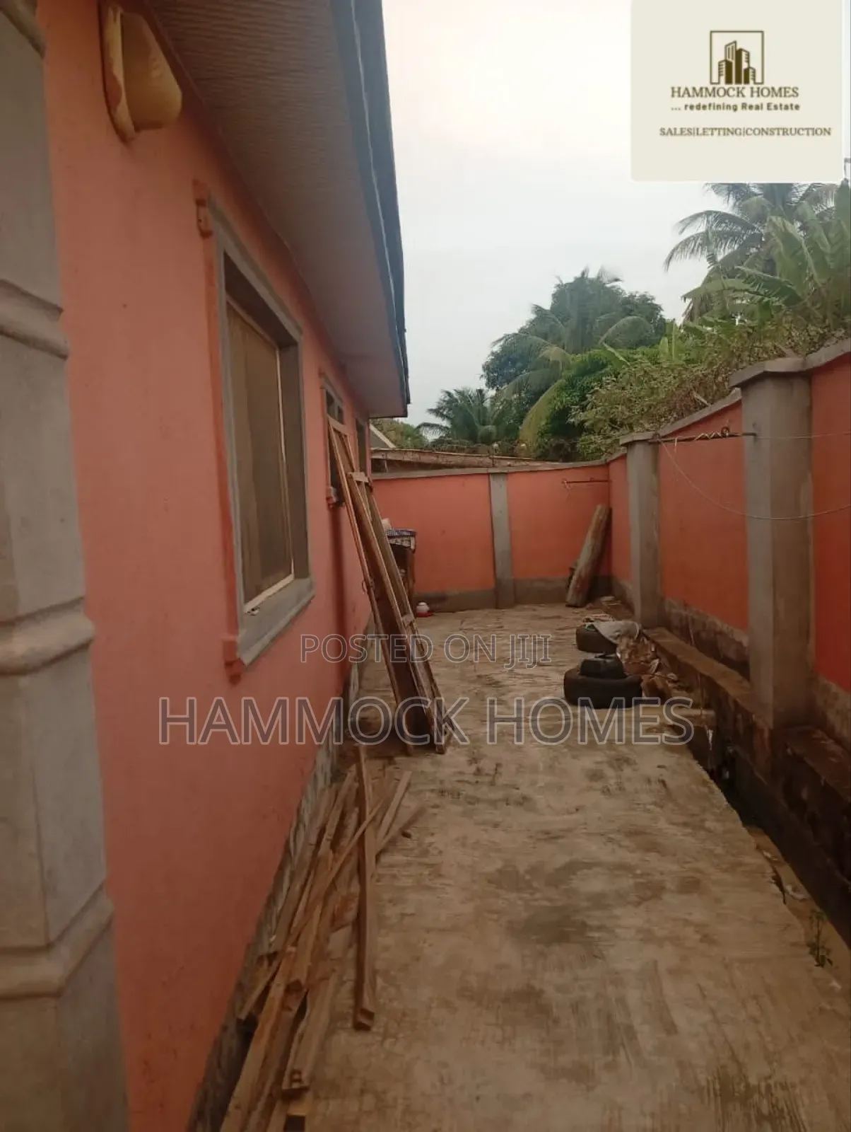 4bdrm Block of Flats in Olode Adegbayi, Iwo Road for sale in Iwo Road