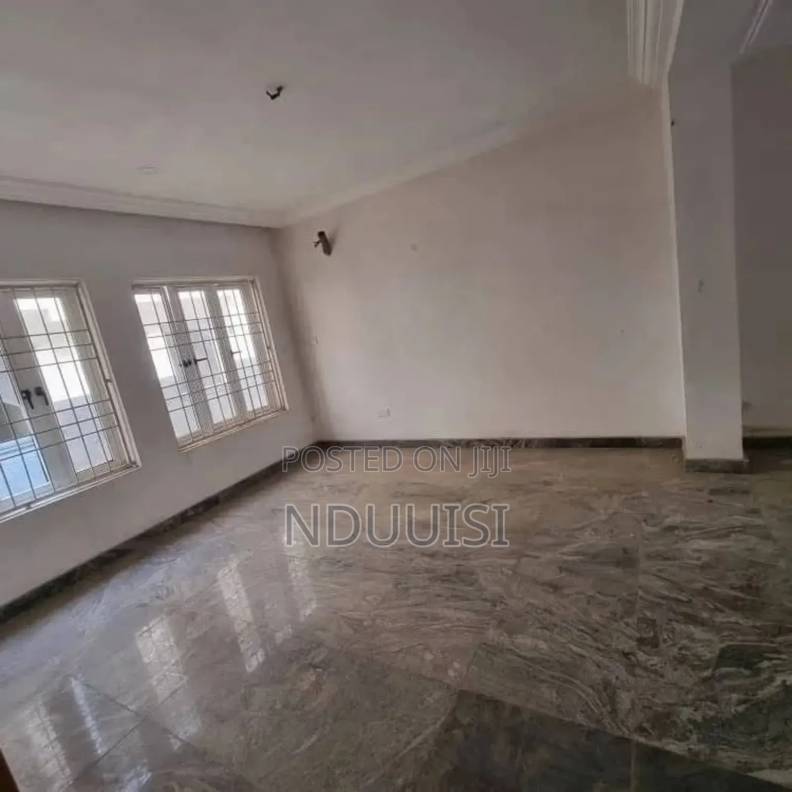4bdrm Duplex in Idu for sale in Idu