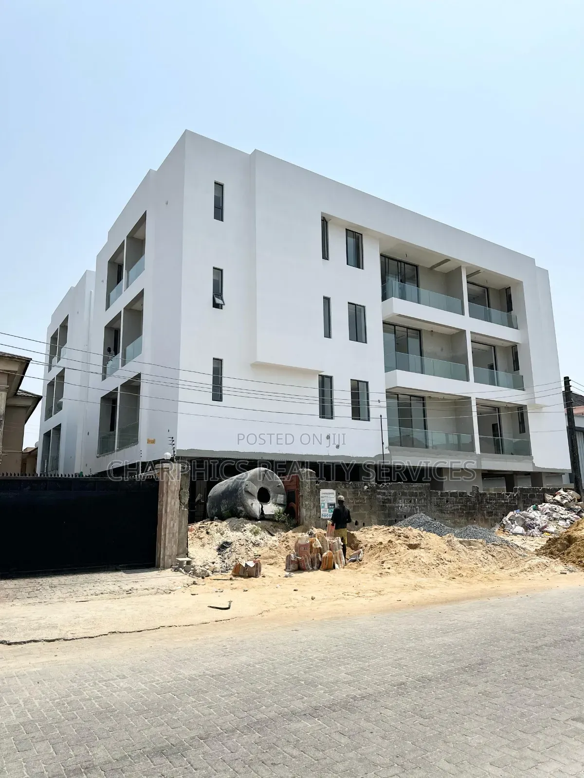 2bdrm Block of Flats in Victoria Island for sale in Victoria Island