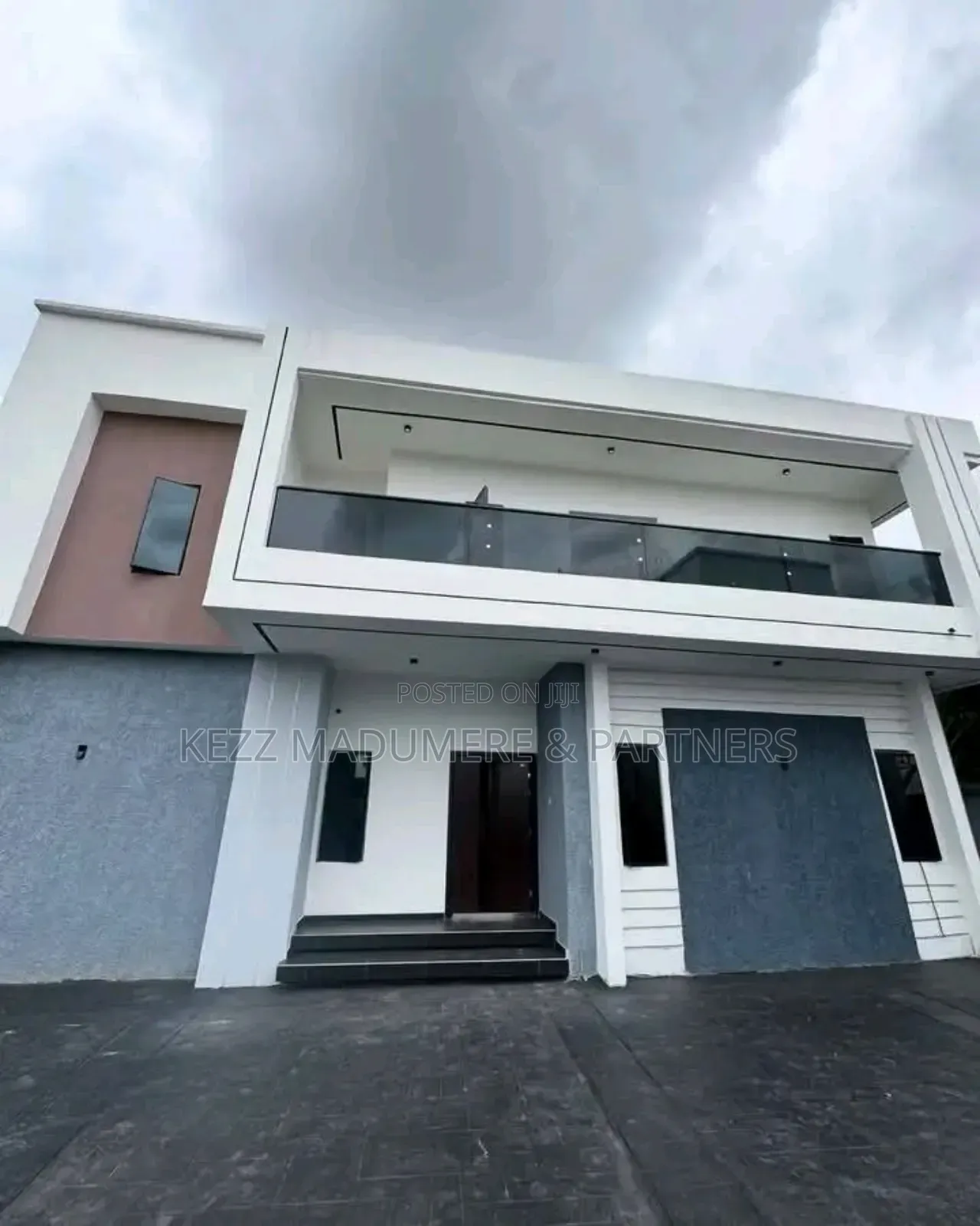 5bdrm Duplex in Ada George Port for sale in Port-Harcourt