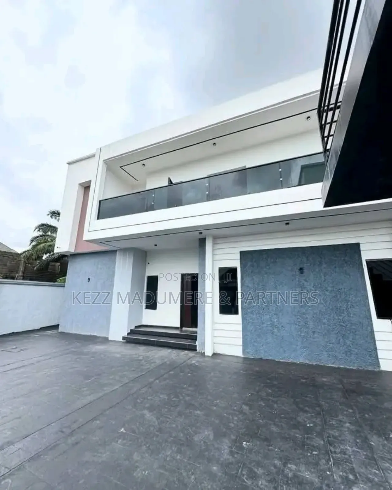 5bdrm Duplex in Ada George Port for sale in Port-Harcourt