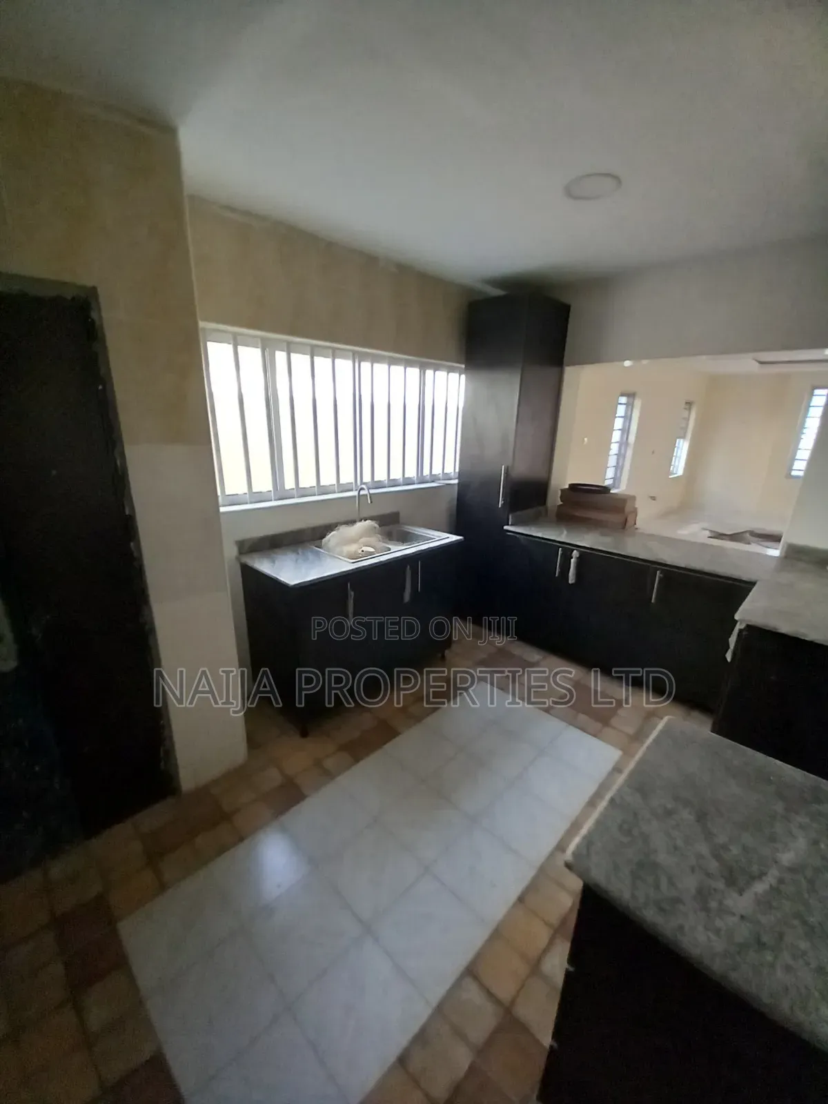 4bdrm Duplex in Ajah for sale in Ajah
