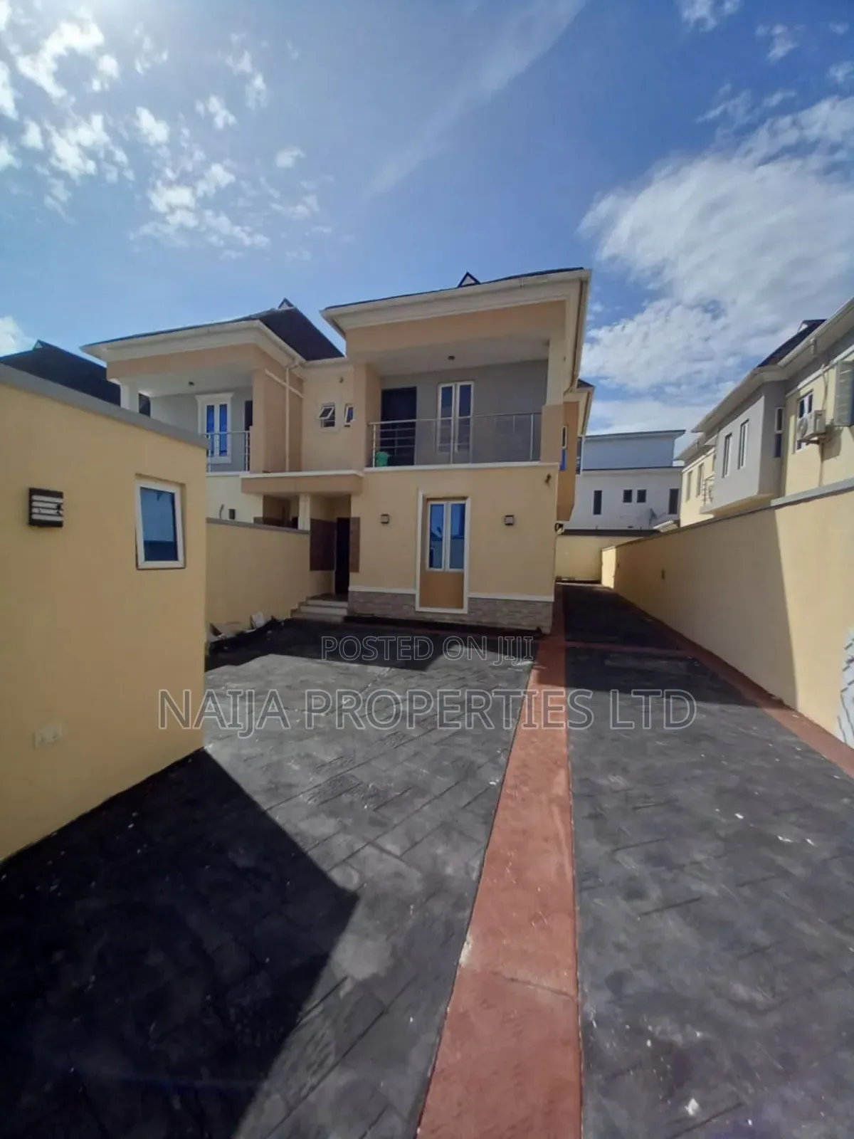 4bdrm Duplex in Ajah for sale in Ajah