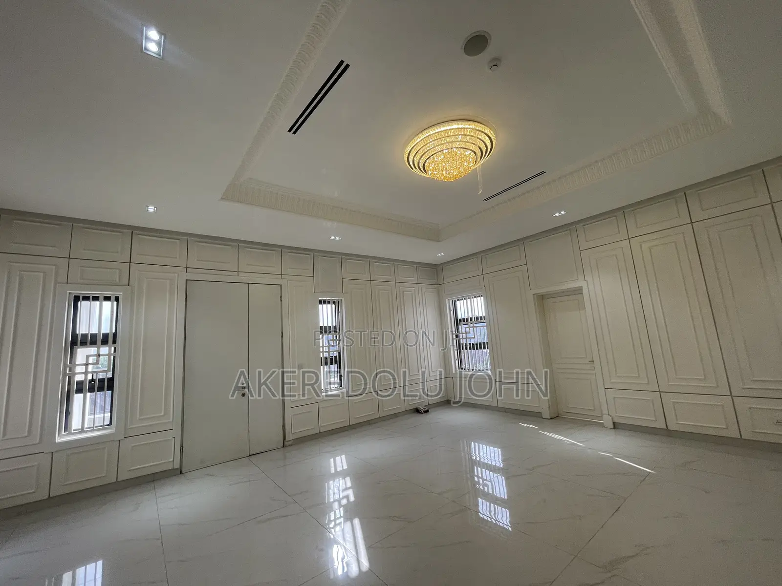 9bdrm Mansion in Maitama for sale in Maitama