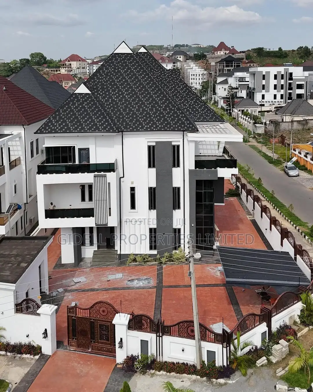 7bdrm Mansion in Guzape District for sale in Guzape District