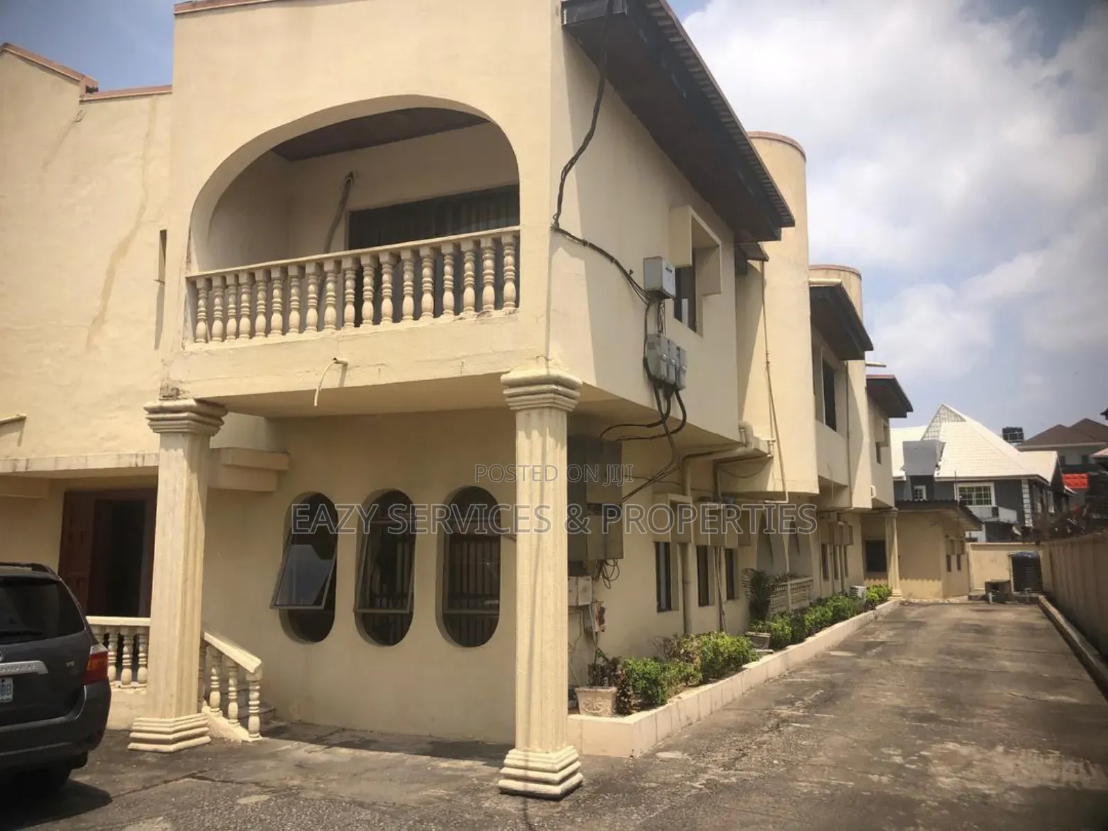 13bdrm Duplex in Gated And Secured, Amuwo-Odofin for sale in Amuwo-Odofin