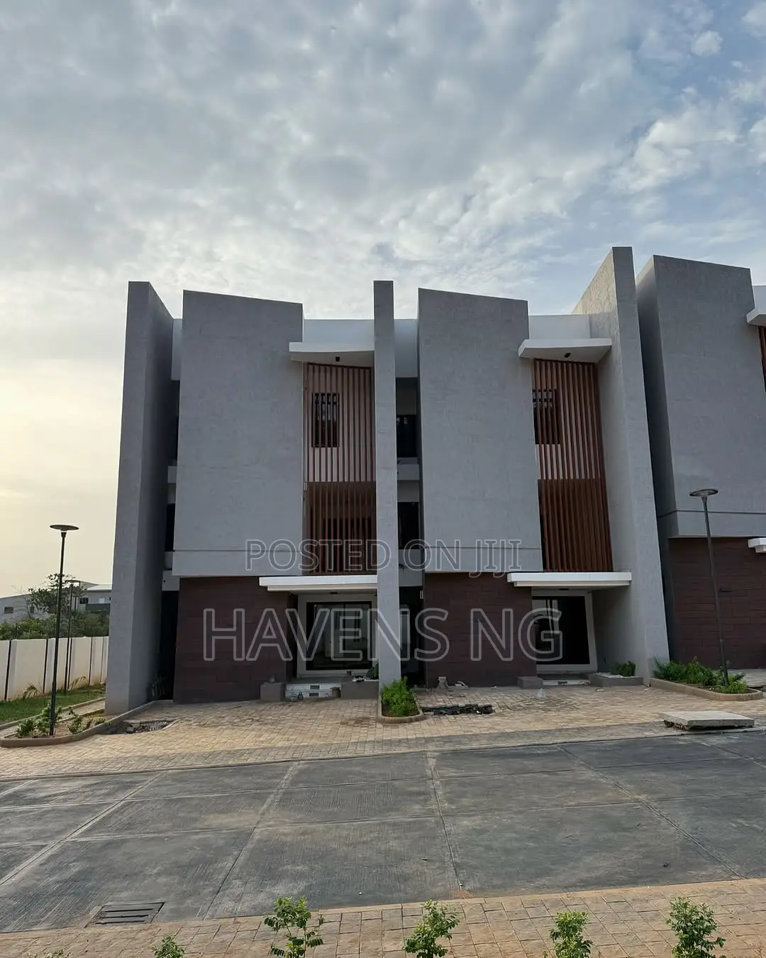 4bdrm Duplex in Guzape District for sale in Guzape District