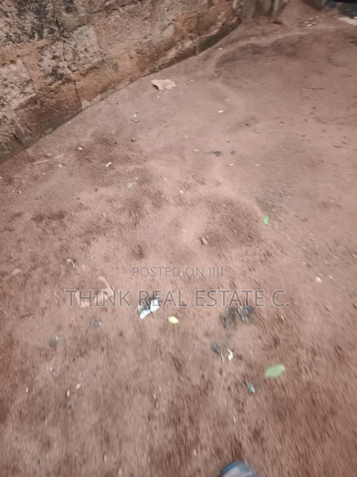100/100 at Egba,Aduwawa for 16m Slightly Negotiable. in Benin City