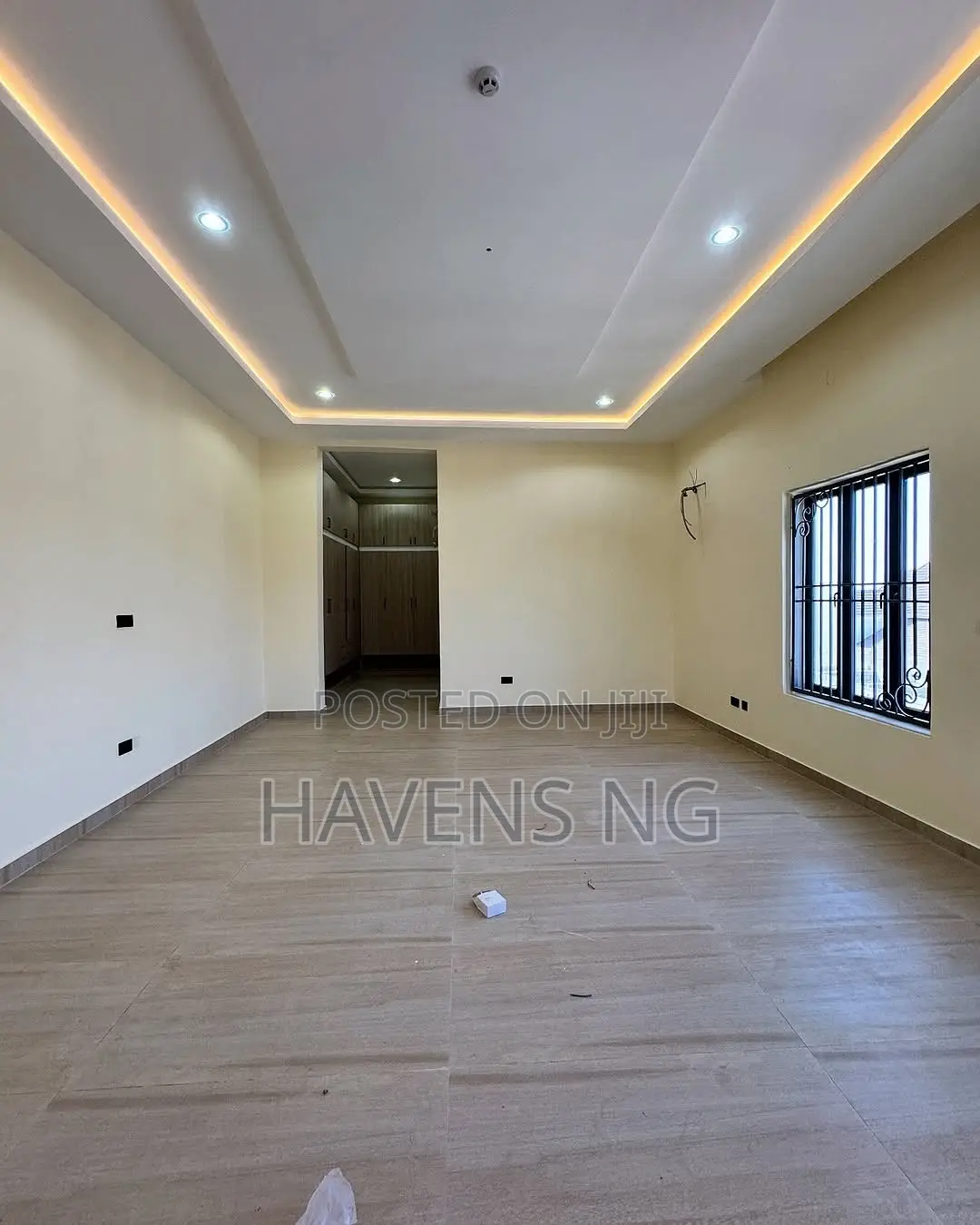 7bdrm Duplex in Guzape District for sale in Guzape District