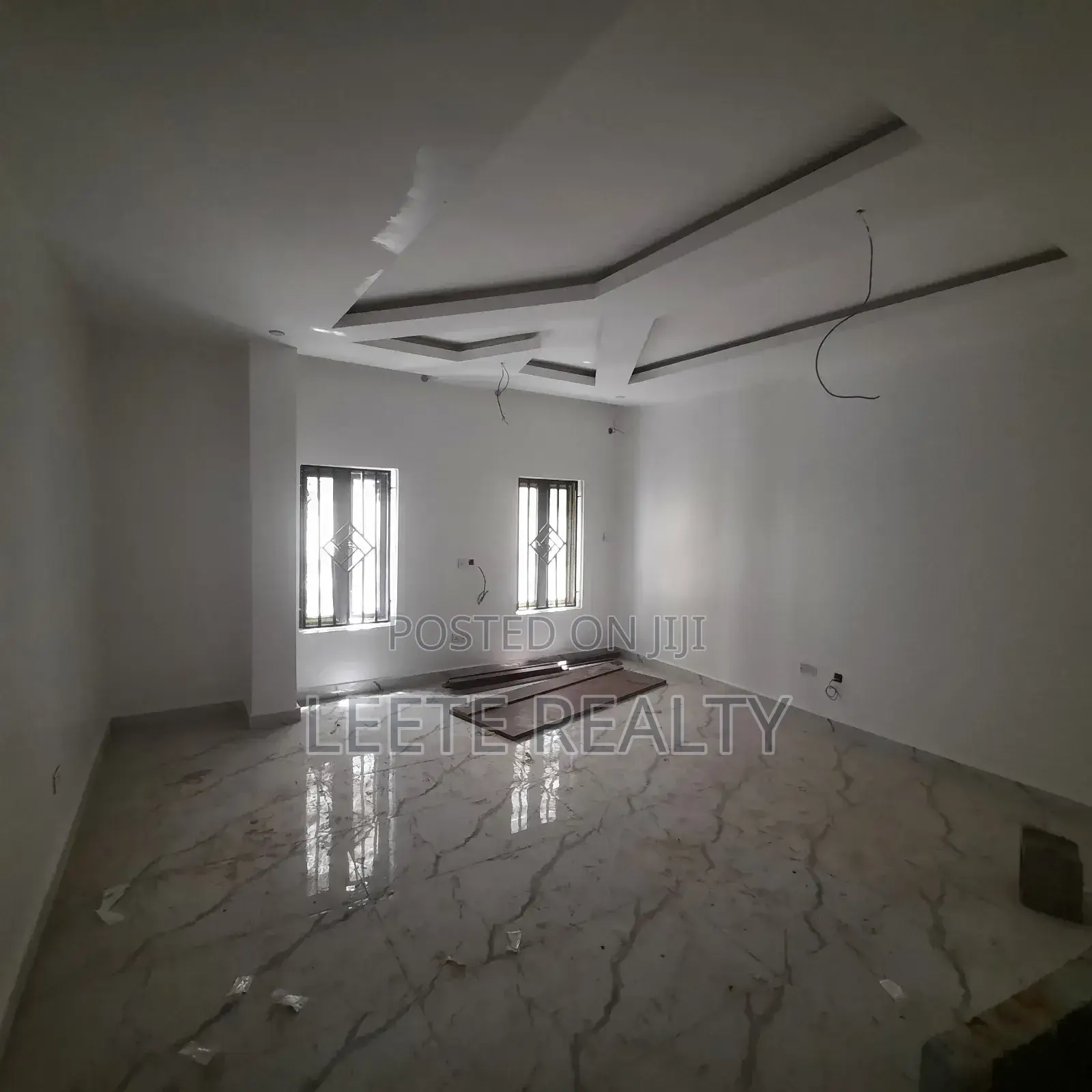 5bdrm Townhouse/Terrace in Wuye for sale in Wuye