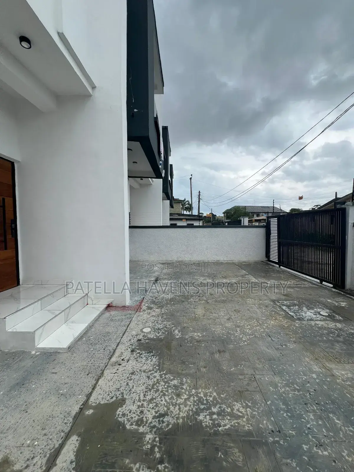 4bdrm Duplex in Sangotedo for sale in Sangotedo