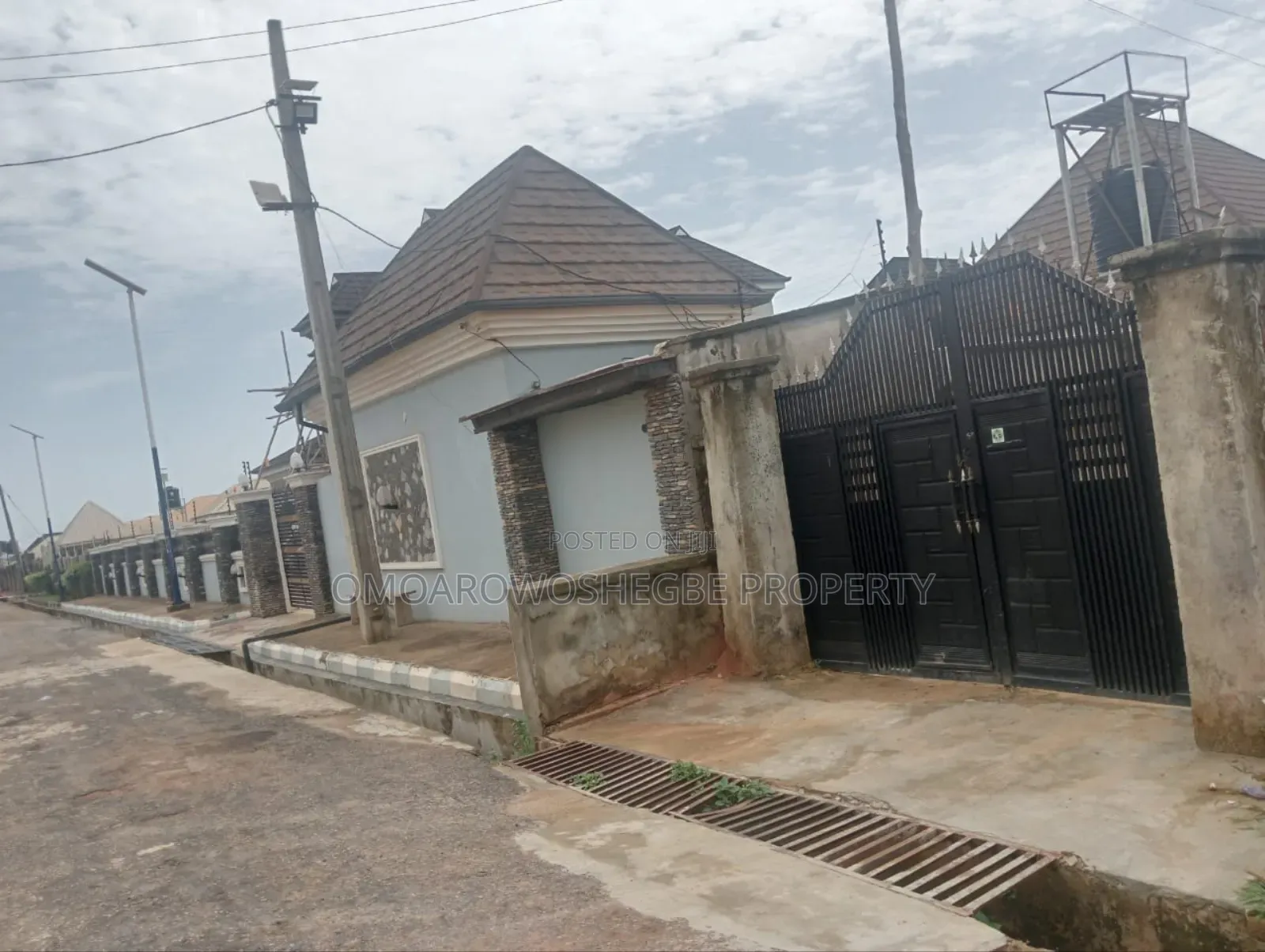 Furnished 2bdrm Block of Flats in Sunshine Estate, Akure for sale in Akure