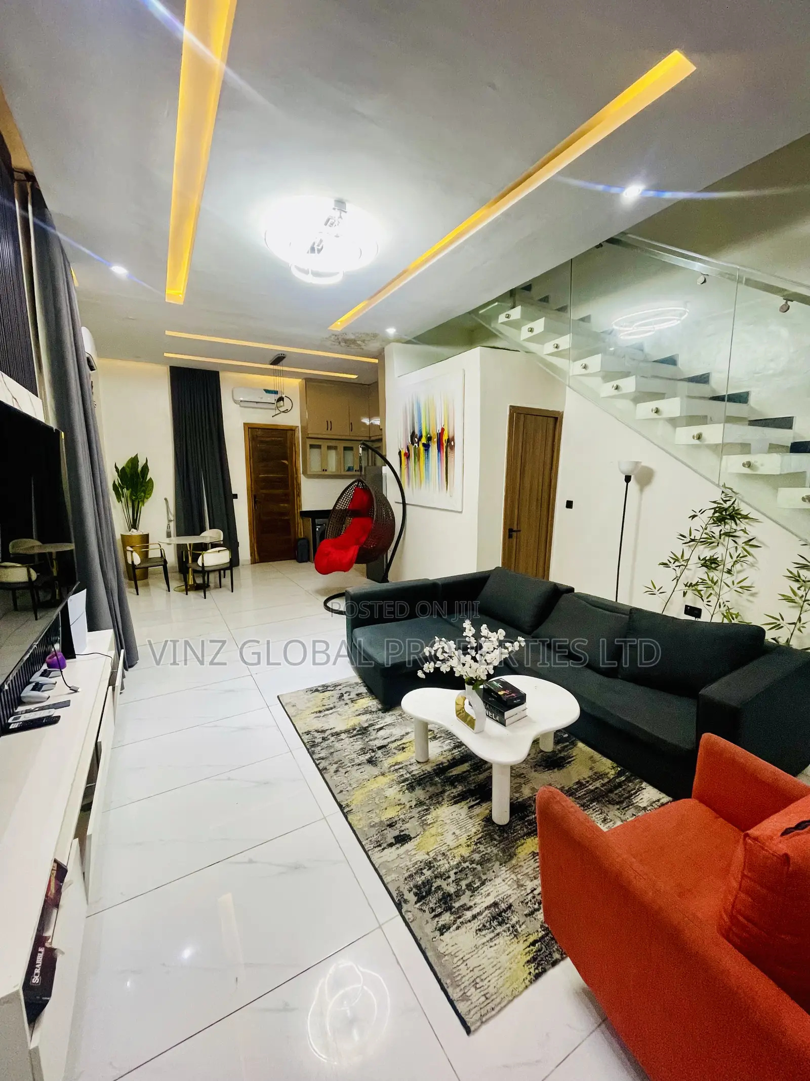 Luxurious 3 Bedroom Duplex With a Pool, Ps5, a Party Lounge in Lekki