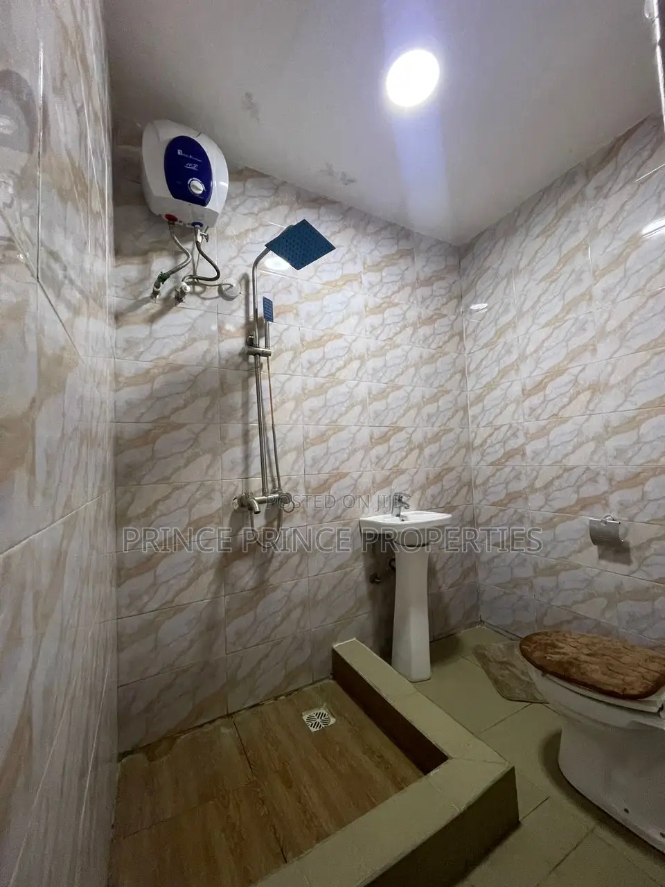 Furnished 2bdrm Apartment in Surulere for sale in Surulere