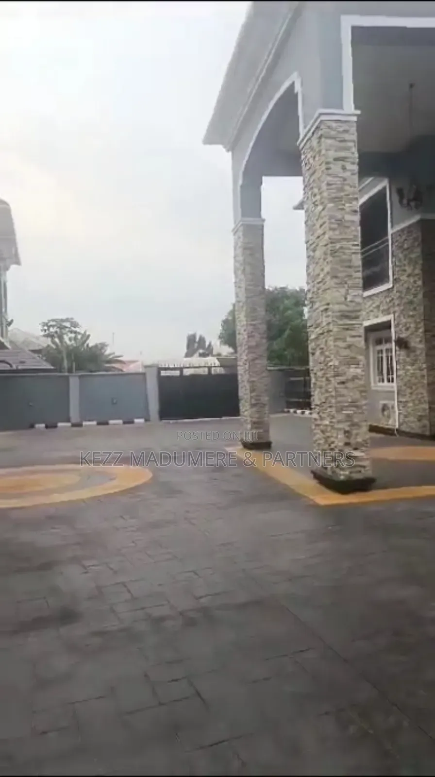 5bdrm Duplex in Woji , Port Harcourt for sale in Port-Harcourt