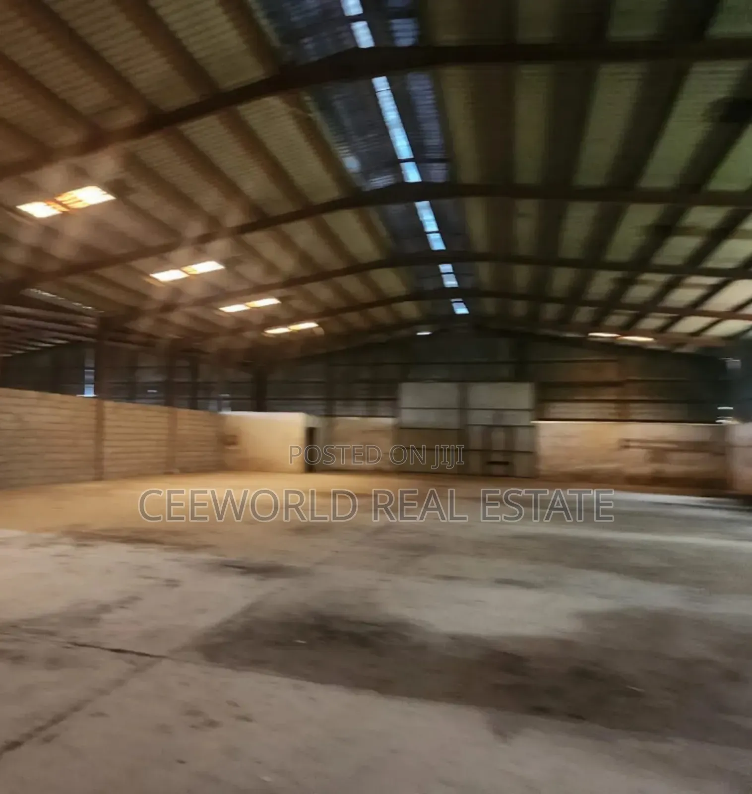 600sqm Warehouse Molete Challenge Ibadan in CHallenge / Ibadan