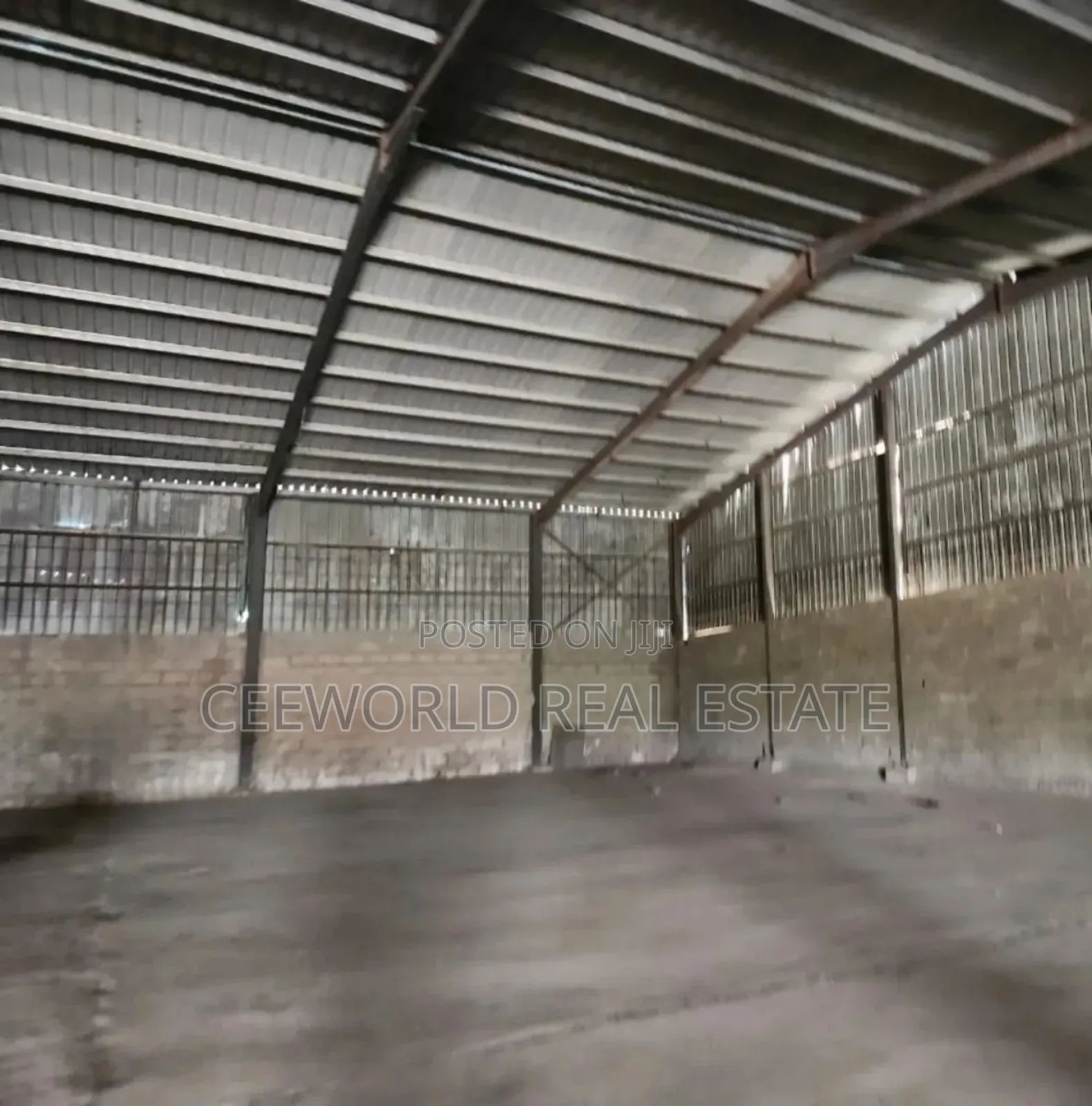600sqm Warehouse Molete Challenge Ibadan in CHallenge / Ibadan
