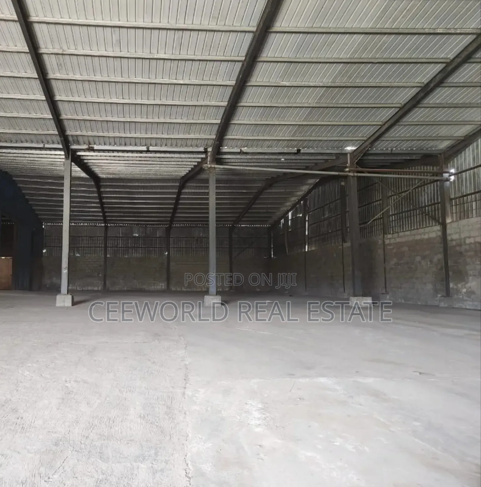600sqm Warehouse Molete Challenge Ibadan in CHallenge / Ibadan