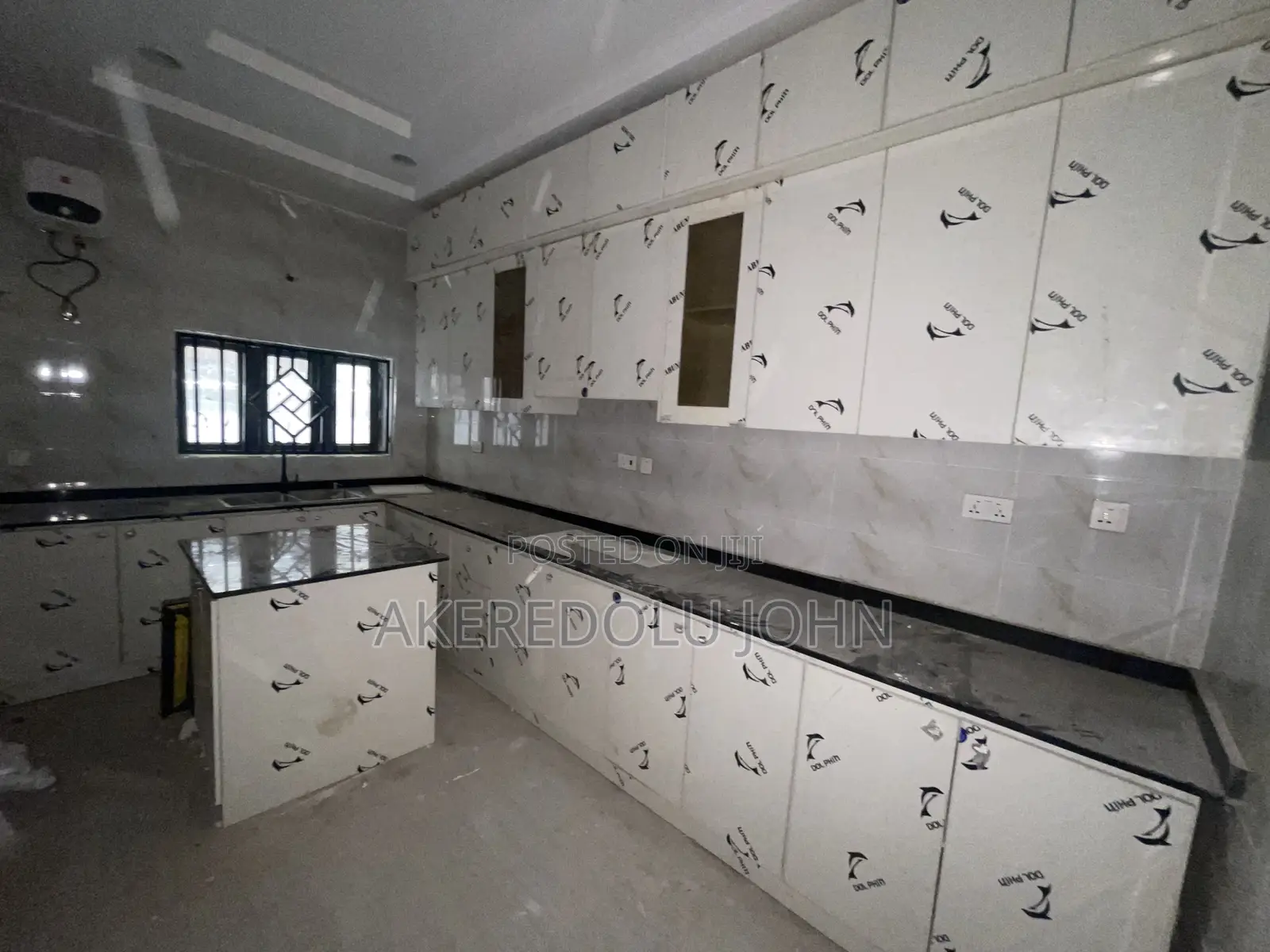 5bdrm Townhouse/Terrace in Wuye for sale in Wuye