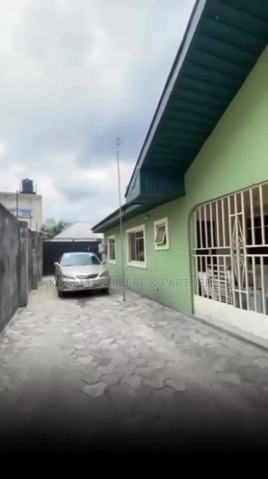 6bdrm Block of Flats in Queens Park Estate for sale in Port-Harcourt