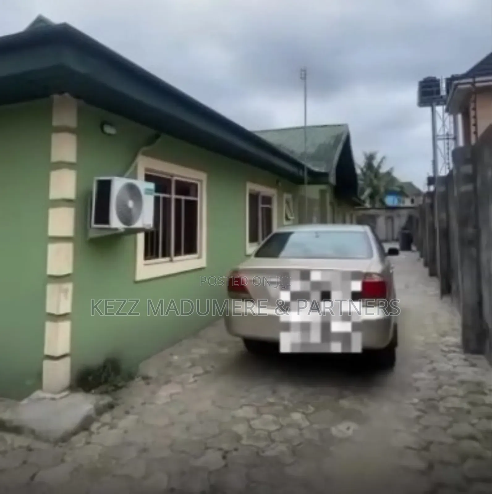 6bdrm Block of Flats in Queens Park Estate for sale in Port-Harcourt