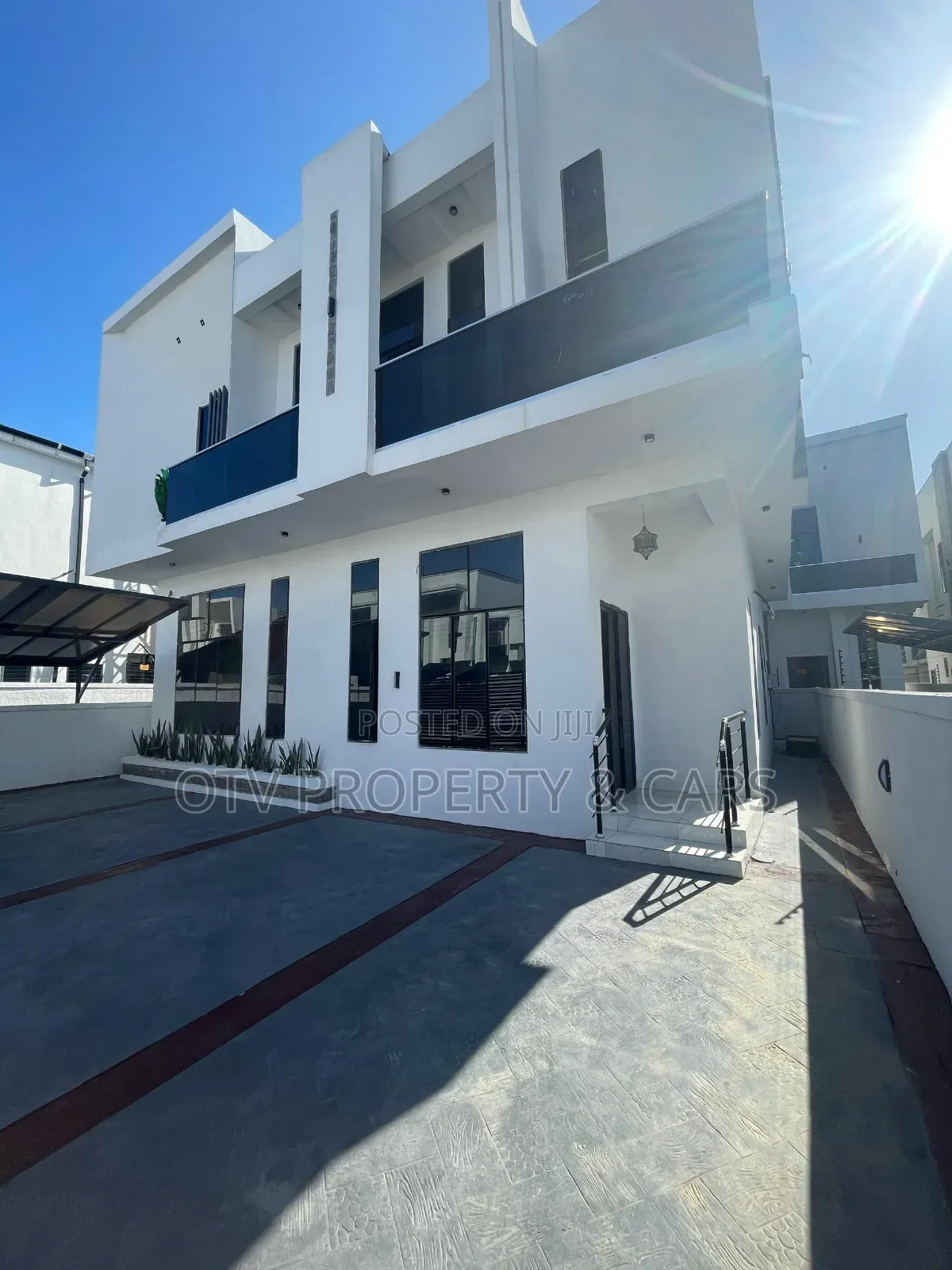Furnished 5bdrm Duplex in Lekki for sale in Lekki