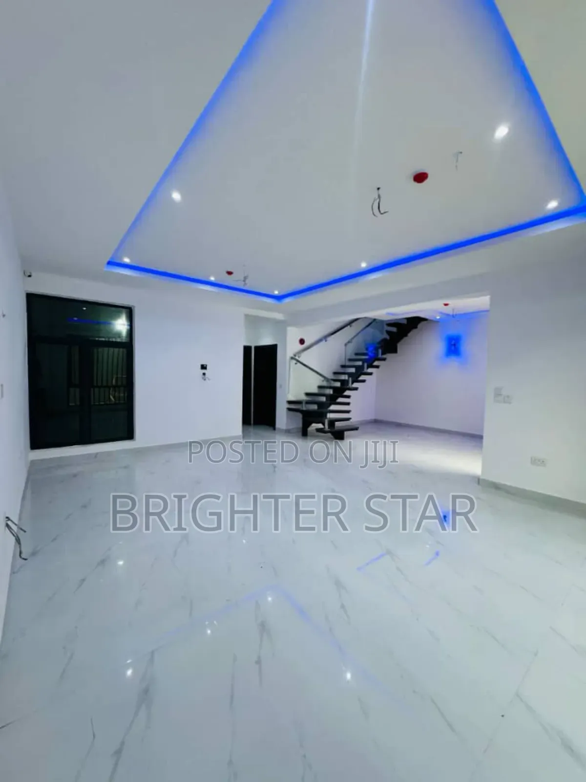 Furnished 4bdrm Duplex in Anthony Village for sale in Anthony Village