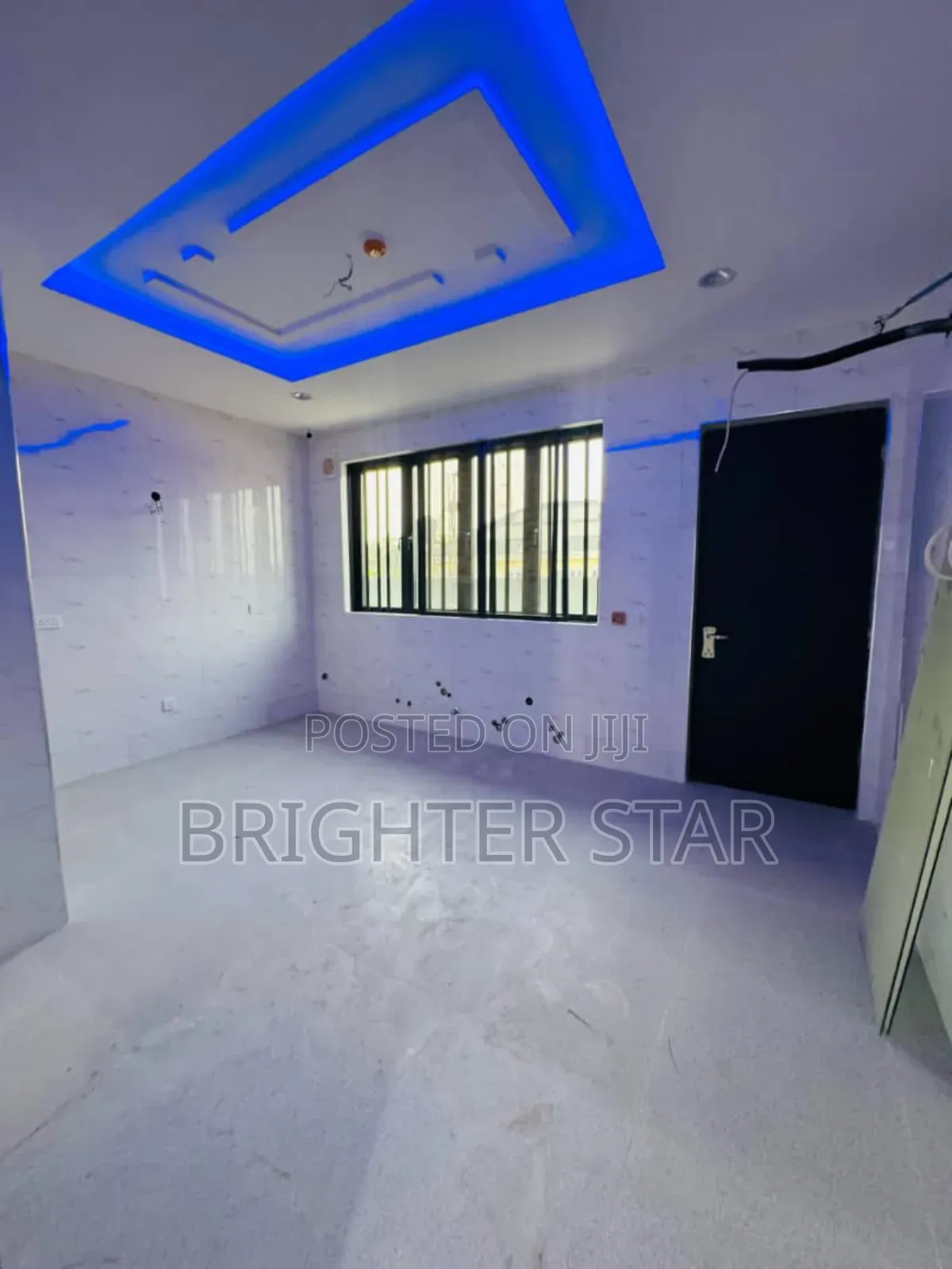 Furnished 4bdrm Duplex in Anthony Village for sale in Anthony Village