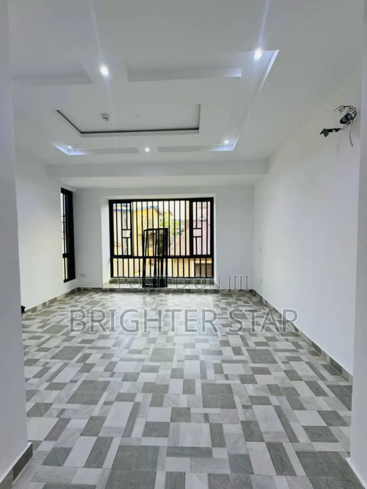 Furnished 4bdrm Duplex in Anthony Village for sale in Anthony Village