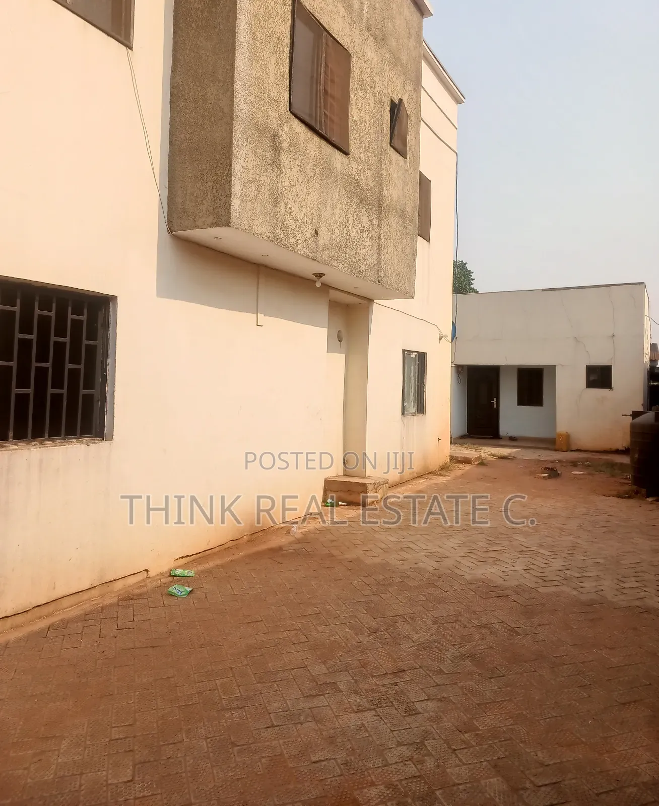3bdrm Block of Flats in Ugbowor, Benin City for sale in Benin City