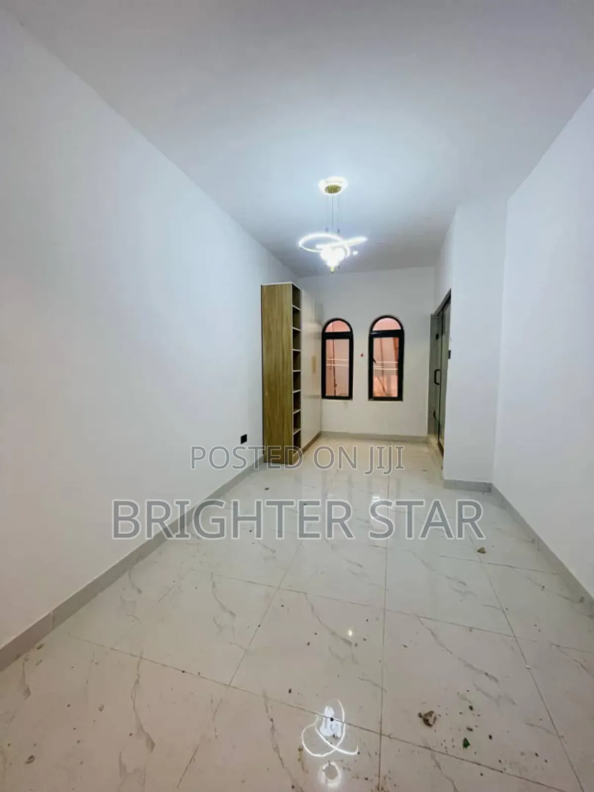 Furnished 2bdrm Maisonette in Lekki Phase 1 for sale in Lekki Phase 1