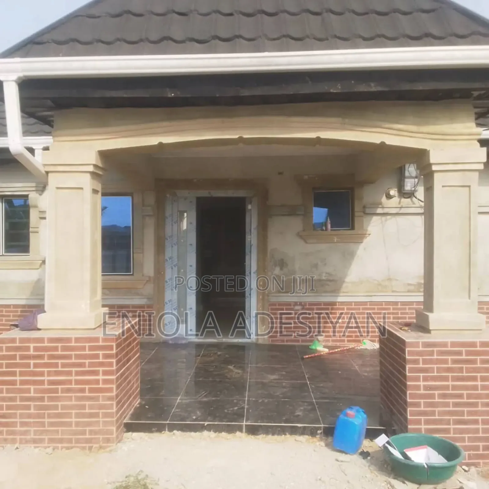 Furnished 2bdrm Bungalow in Agunfoye, Igbogbo for sale in Igbogbo