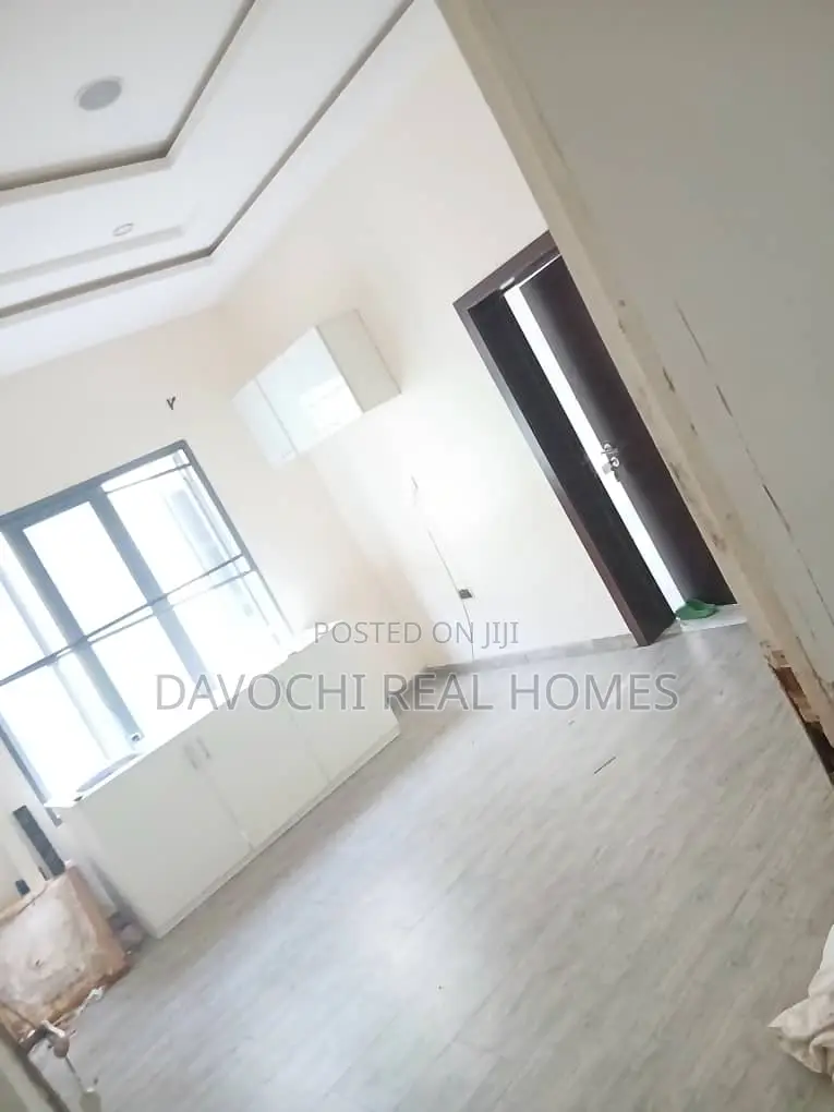 Mini Flat in Harris Drive, Lekki Phase 2 for rent in Lekki Phase 2
