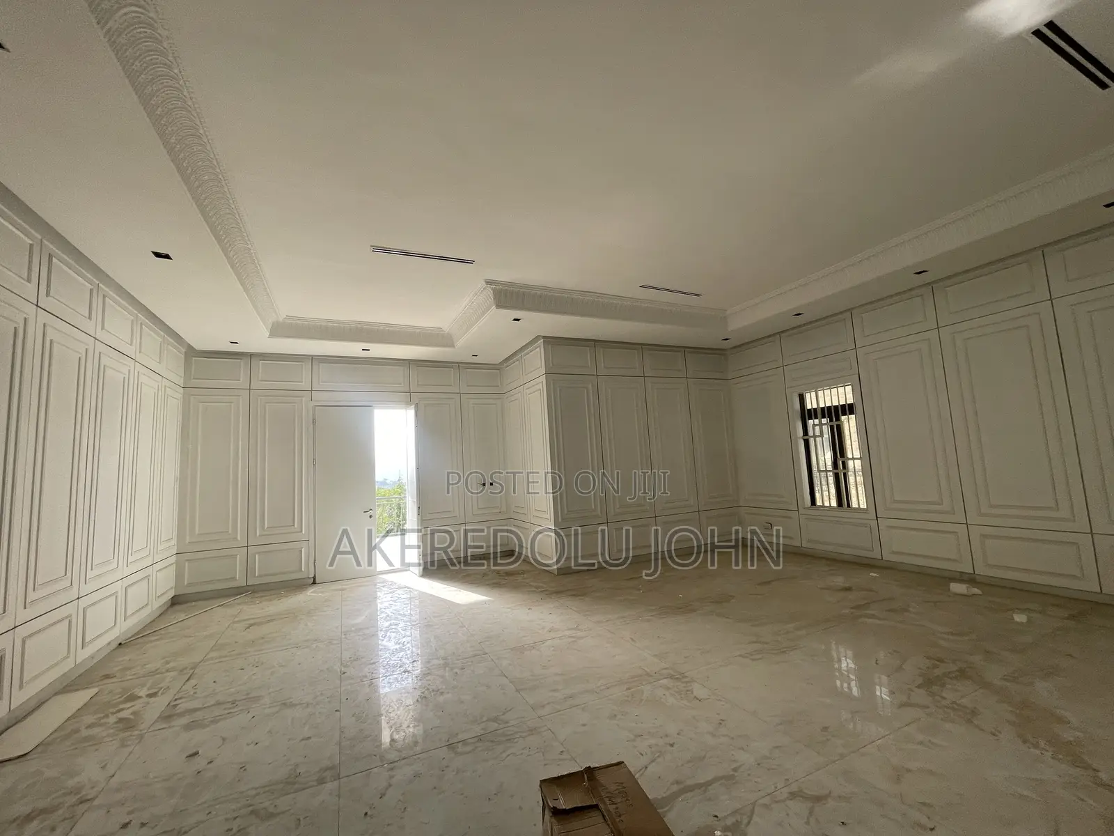 10bdrm Duplex in Maitama for sale in Maitama
