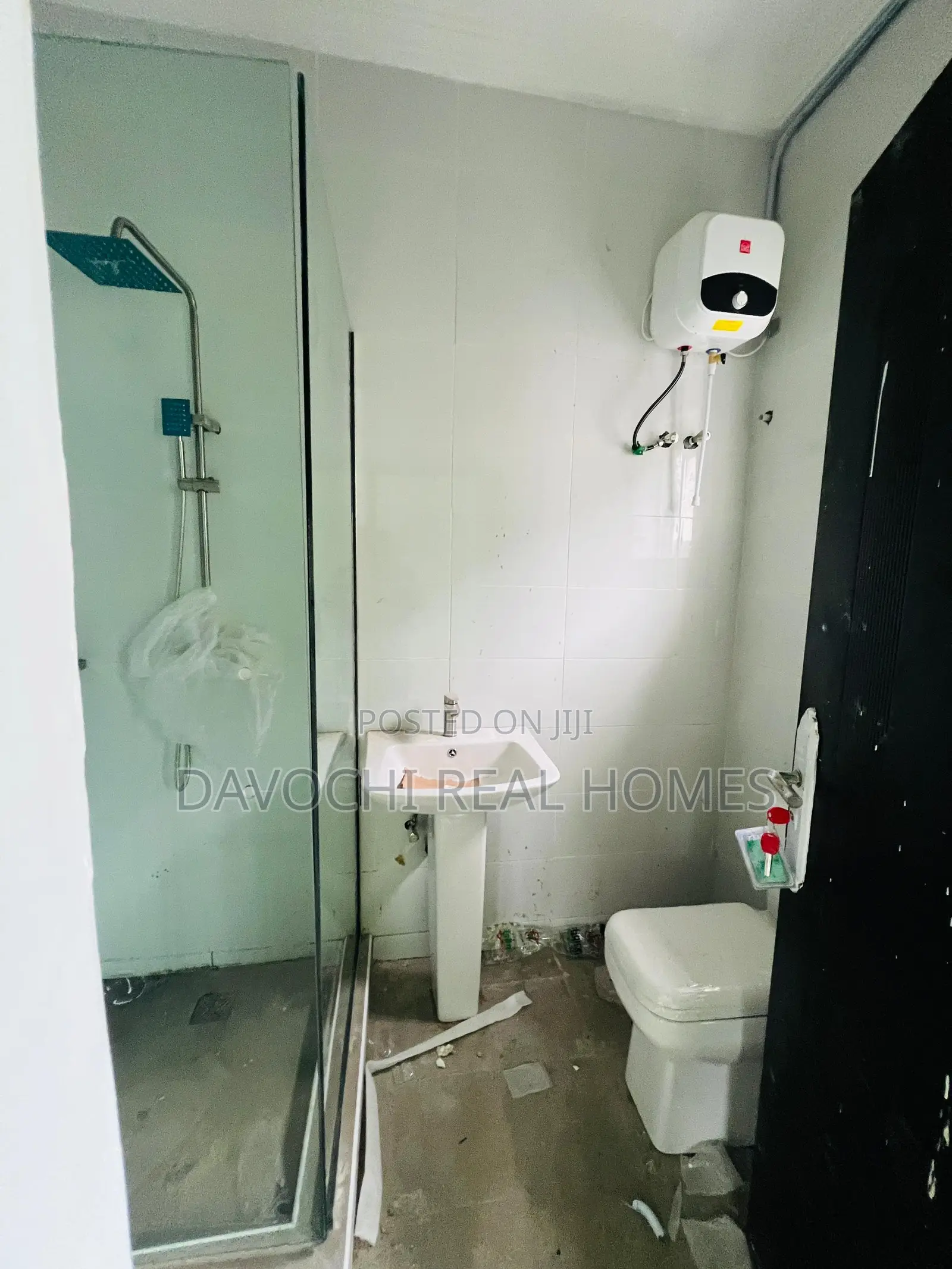 3bdrm Apartment in Chevron Toll Gate for rent in Chevron