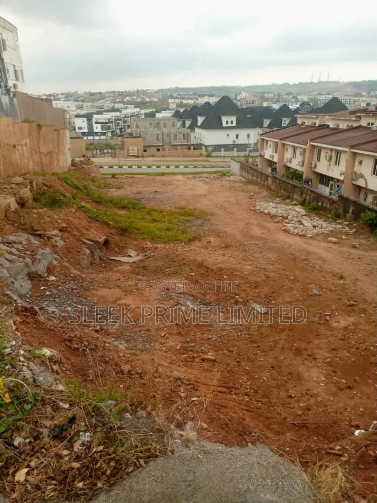 1880 SQM Plot for Sale at Guzapa Main, Abuja in Guzape District